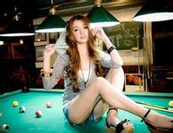 poker slot pulsa Li Shimin tiba-tiba berkata: Malam ini, Anda dan saya tidak peduli dengan penguasa atau menteri.